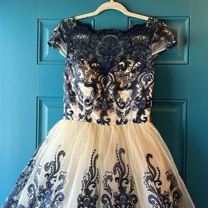 Modcloth Chi Chi London dress, blue lace, size 6